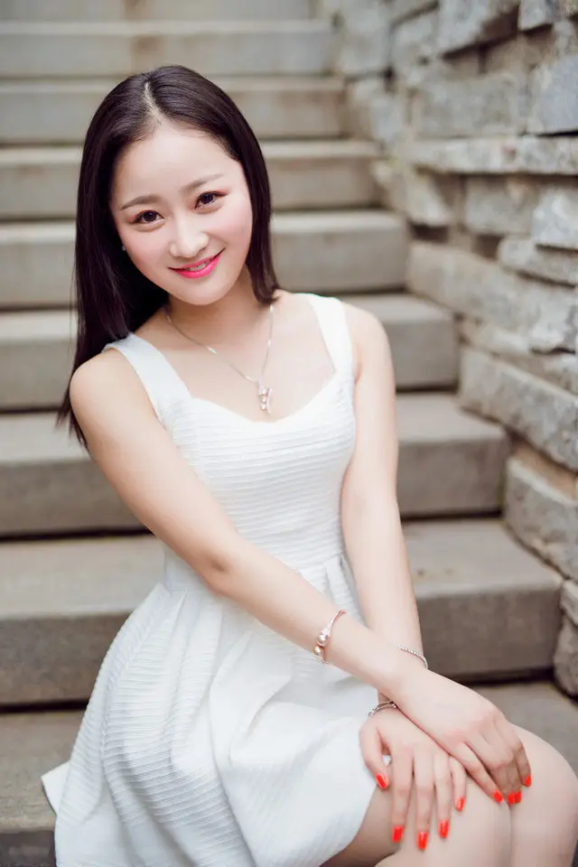 桐乡温州私人伴游商务伴游乔妹的联系方式！
