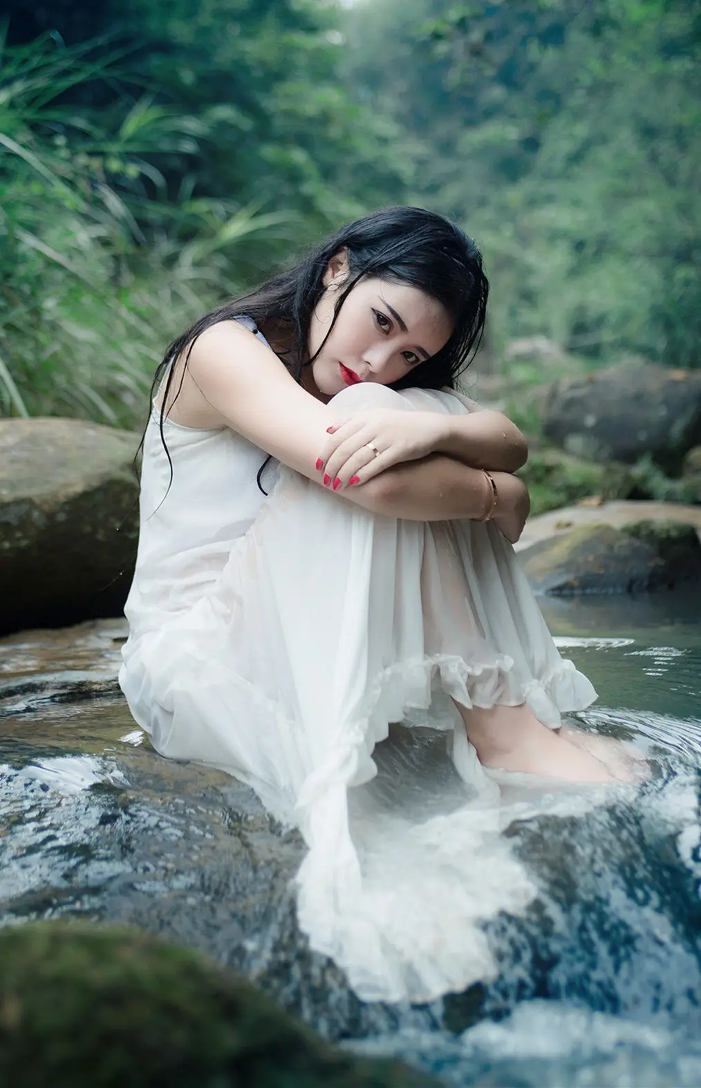 桐乡郑州高端私人伴游小野梨子