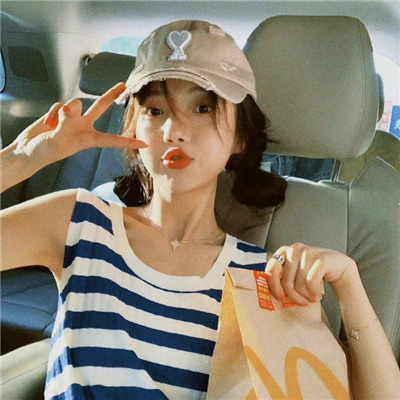 桐乡伴游女生铎忆柏的资料